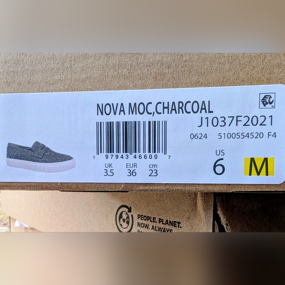 Dr. Scholl's Gray Felt Slip-On Loafers with White Sole (New)❣️ - Picture 6 of 10